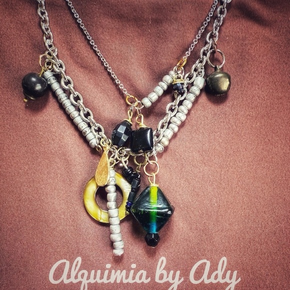 Alquimia Silver and Black Necklace - Picture 2 of 7